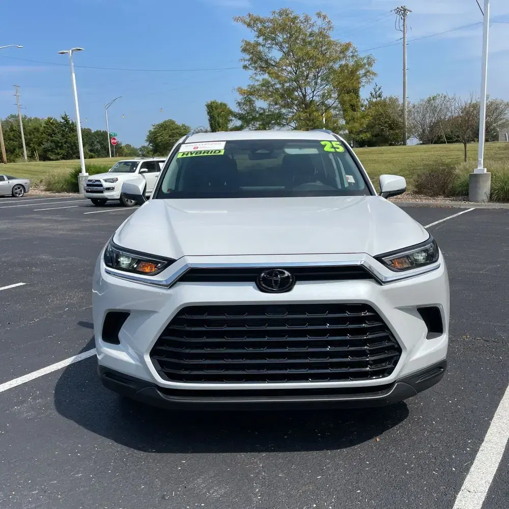 2025 Toyota Grand Highlander Hybrid XLE