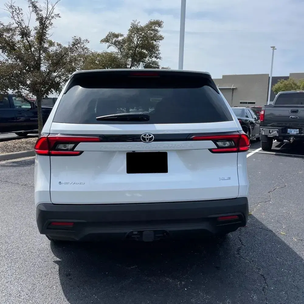 2025 Toyota Grand Highlander Hybrid XLE