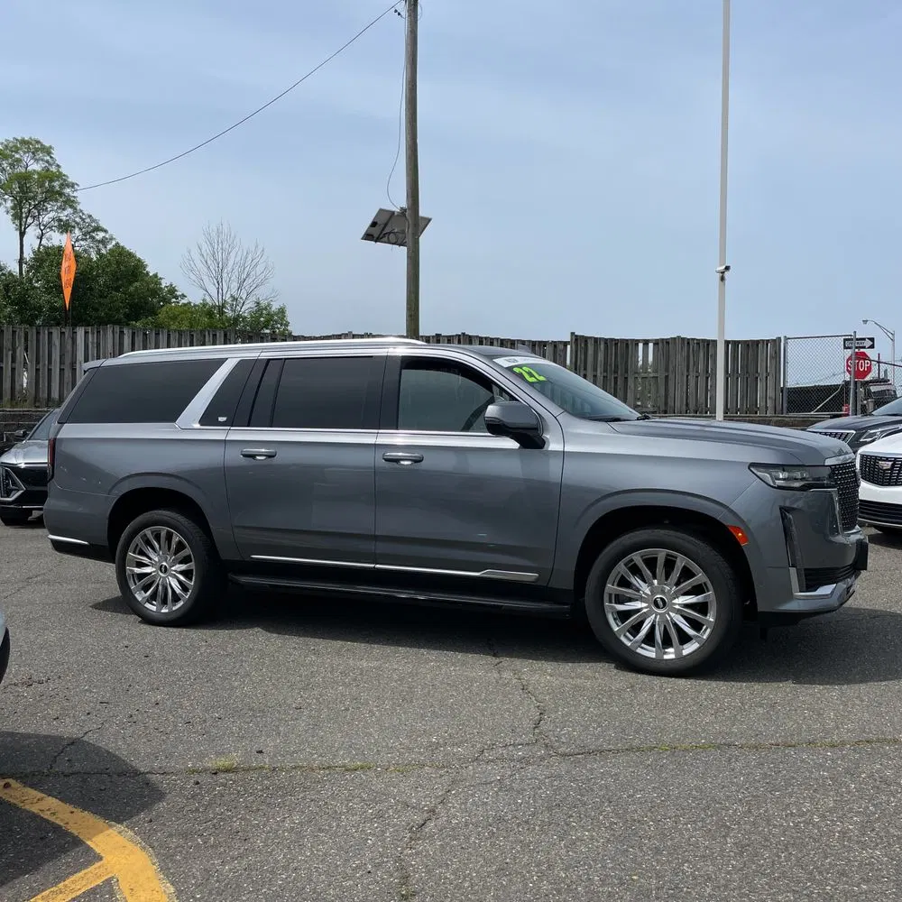 2022 Cadillac Escalade ESV Premium Luxury