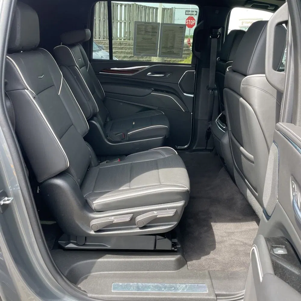 2022 Cadillac Escalade ESV Premium Luxury