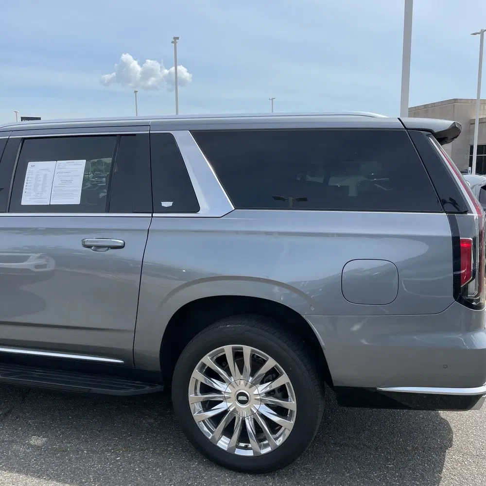 2022 Cadillac Escalade ESV Premium Luxury