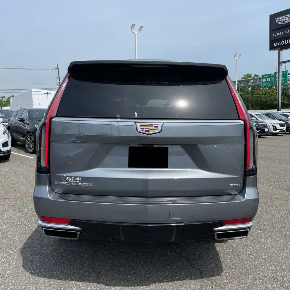 2022 Cadillac Escalade ESV Premium Luxury