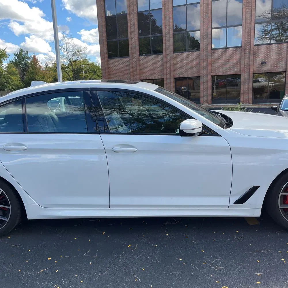 2023 BMW 5-Series M550xi