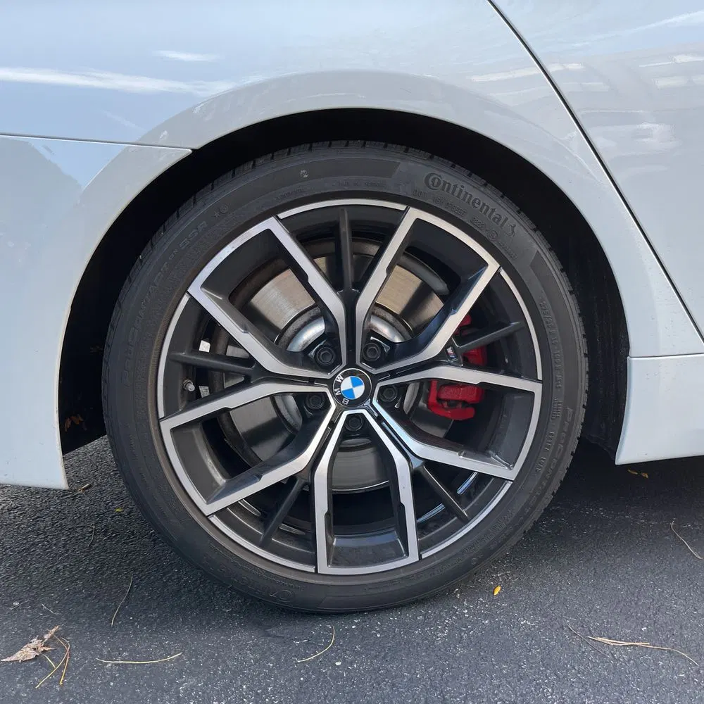2023 BMW 5-Series M550xi