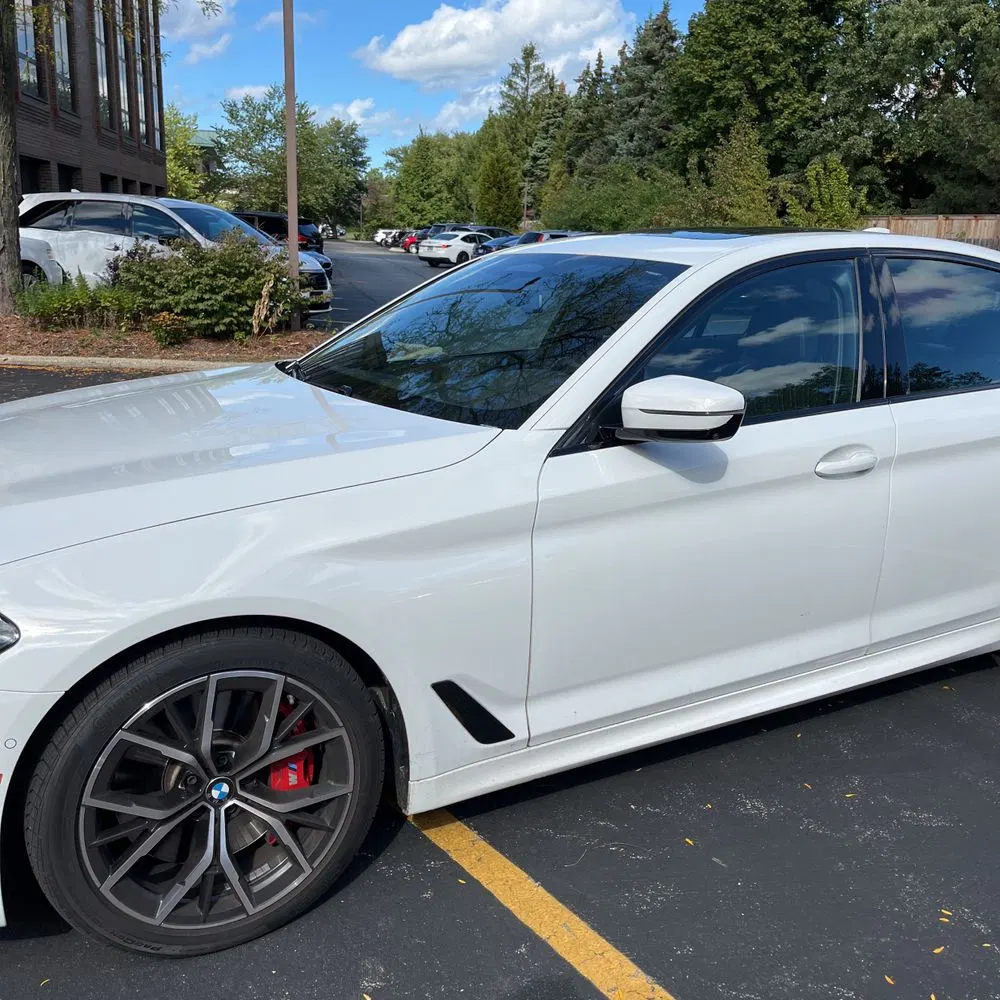 2023 BMW 5-Series M550xi