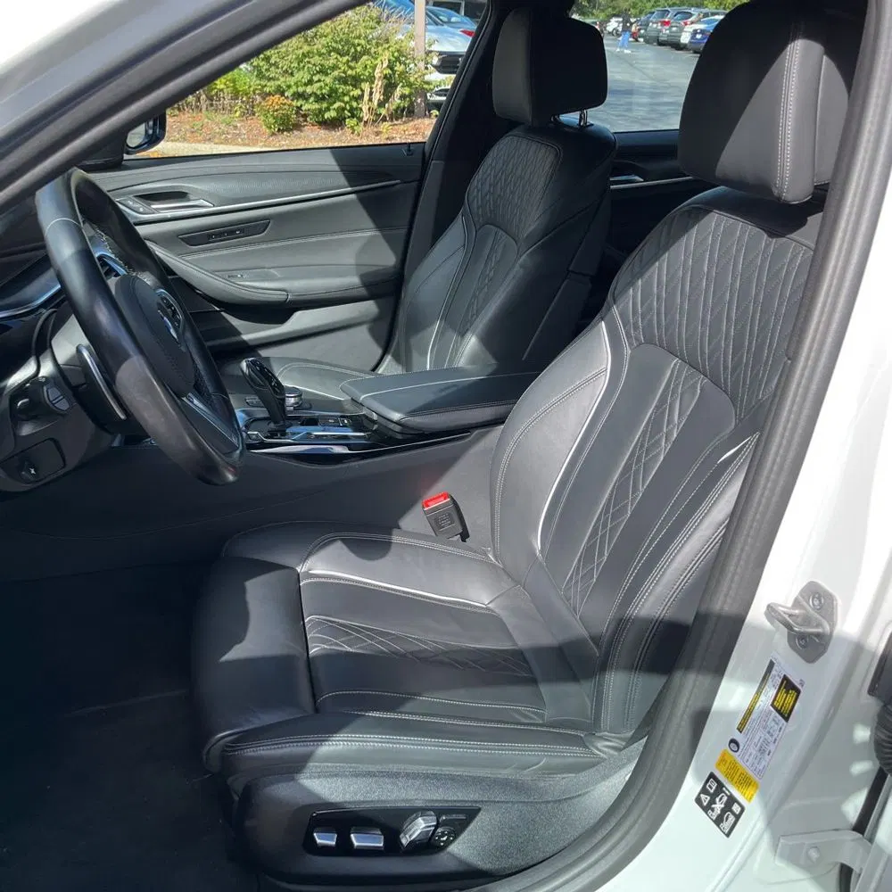 2023 BMW 5-Series M550xi