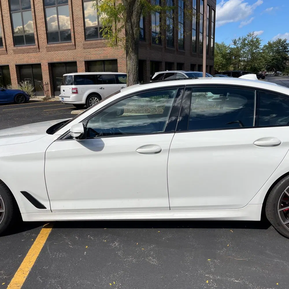 2023 BMW 5-Series M550xi