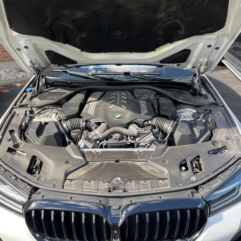 2023 BMW 5-Series M550xi