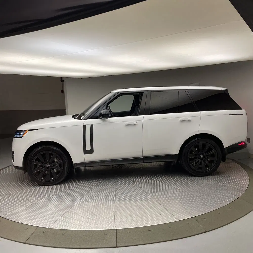 2023 Land Rover Range Rover P400 SE
