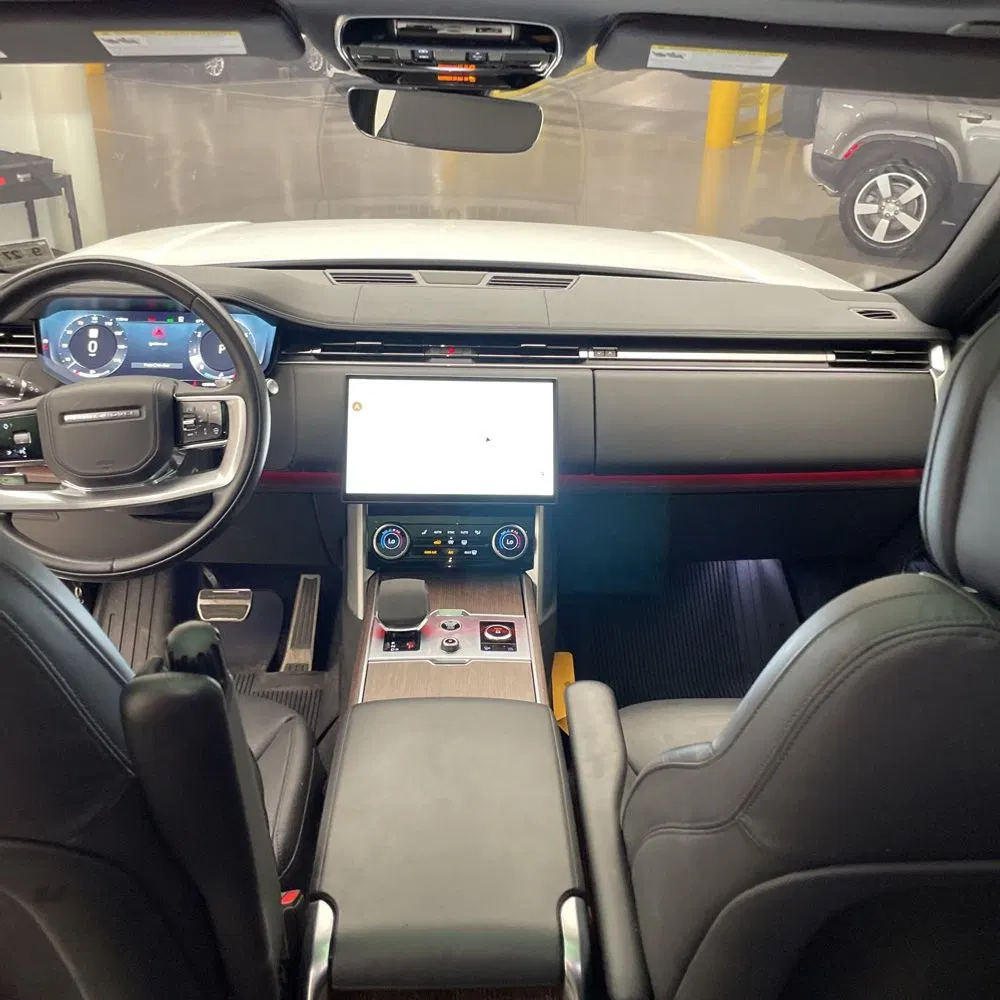 2023 Land Rover Range Rover P400 SE