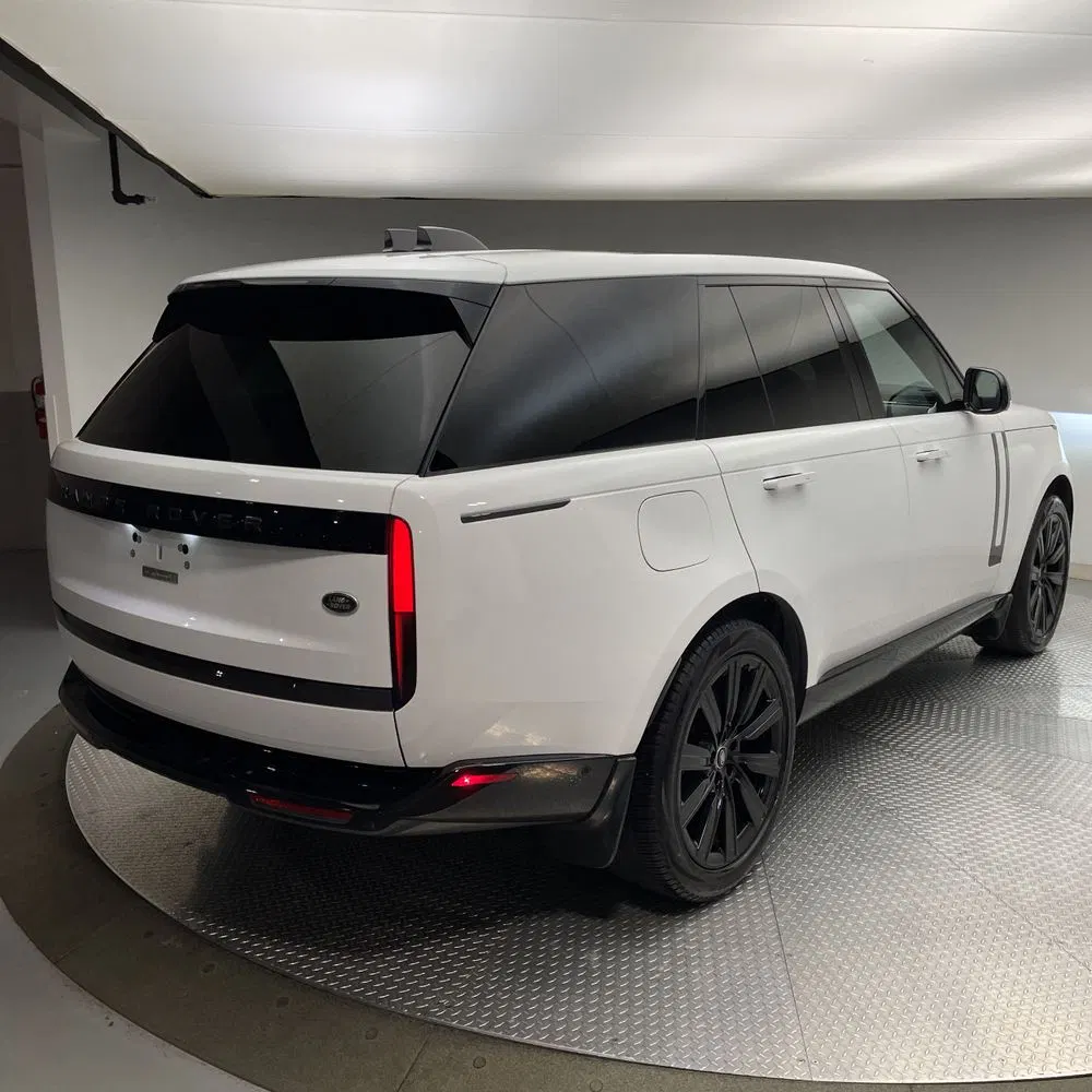 2023 Land Rover Range Rover P400 SE