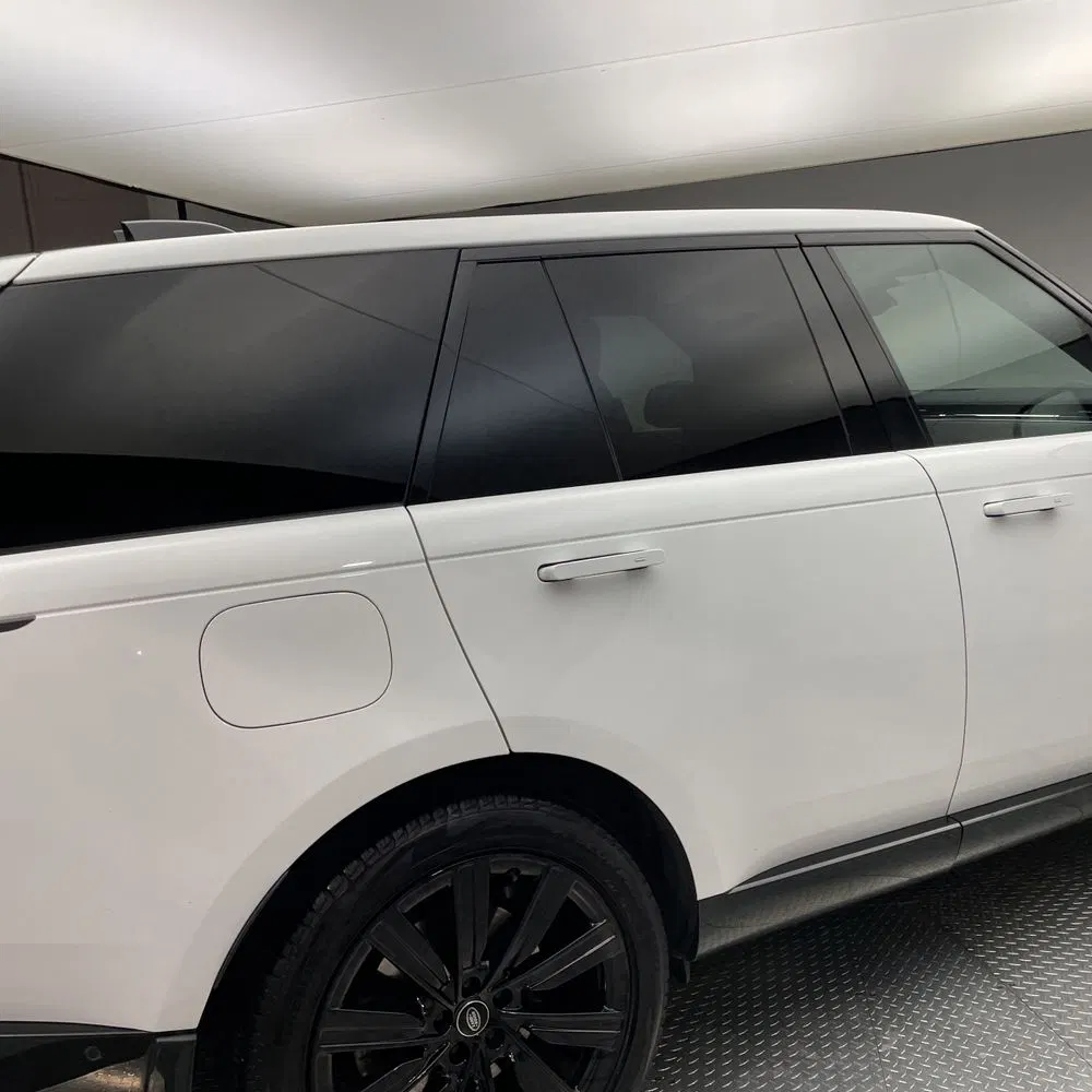 2023 Land Rover Range Rover P400 SE