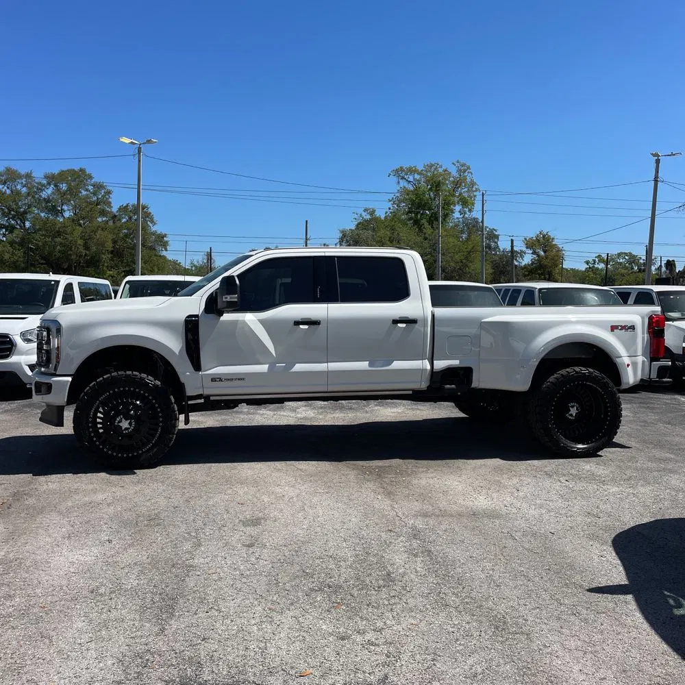 2024 Ford F350 S/D Platinum