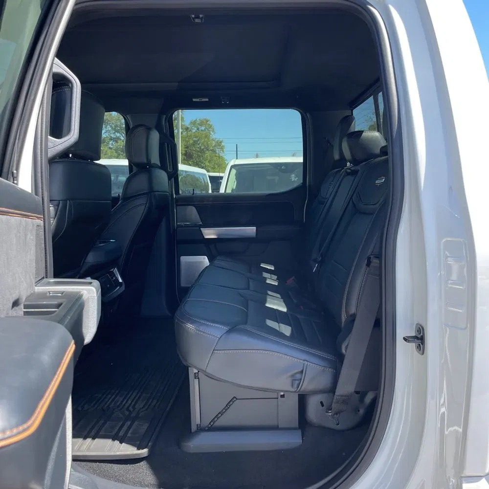 2024 Ford F350 S/D Platinum