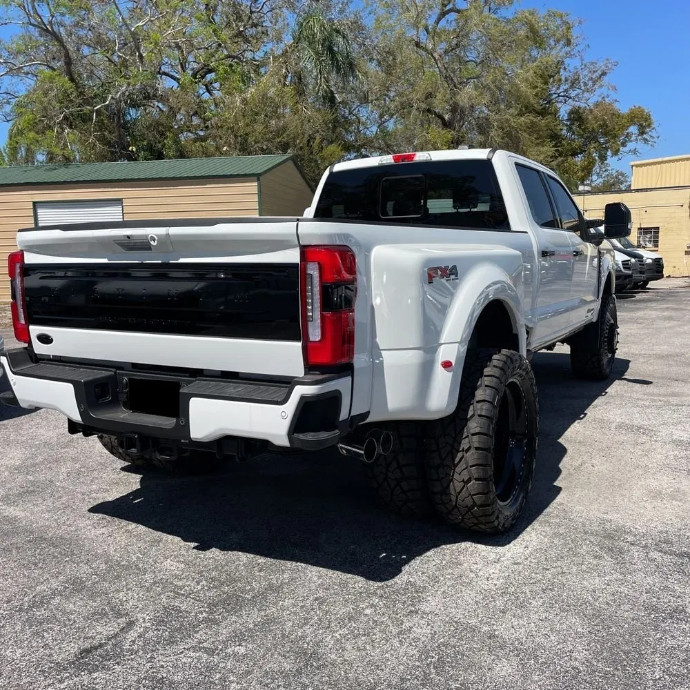 2024 Ford F350 S/D Platinum