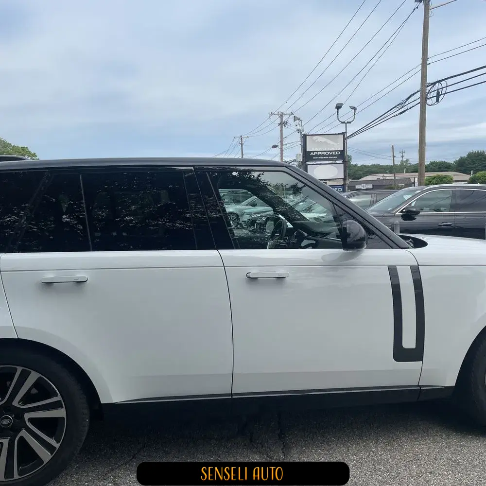 2023 Land Rover Range Rover P530 SE