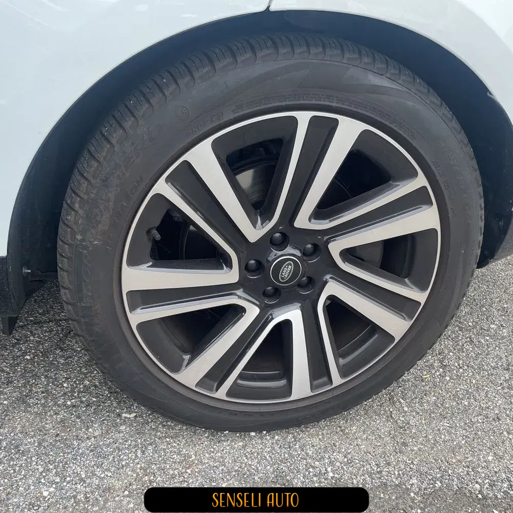 2023 Land Rover Range Rover P530 SE