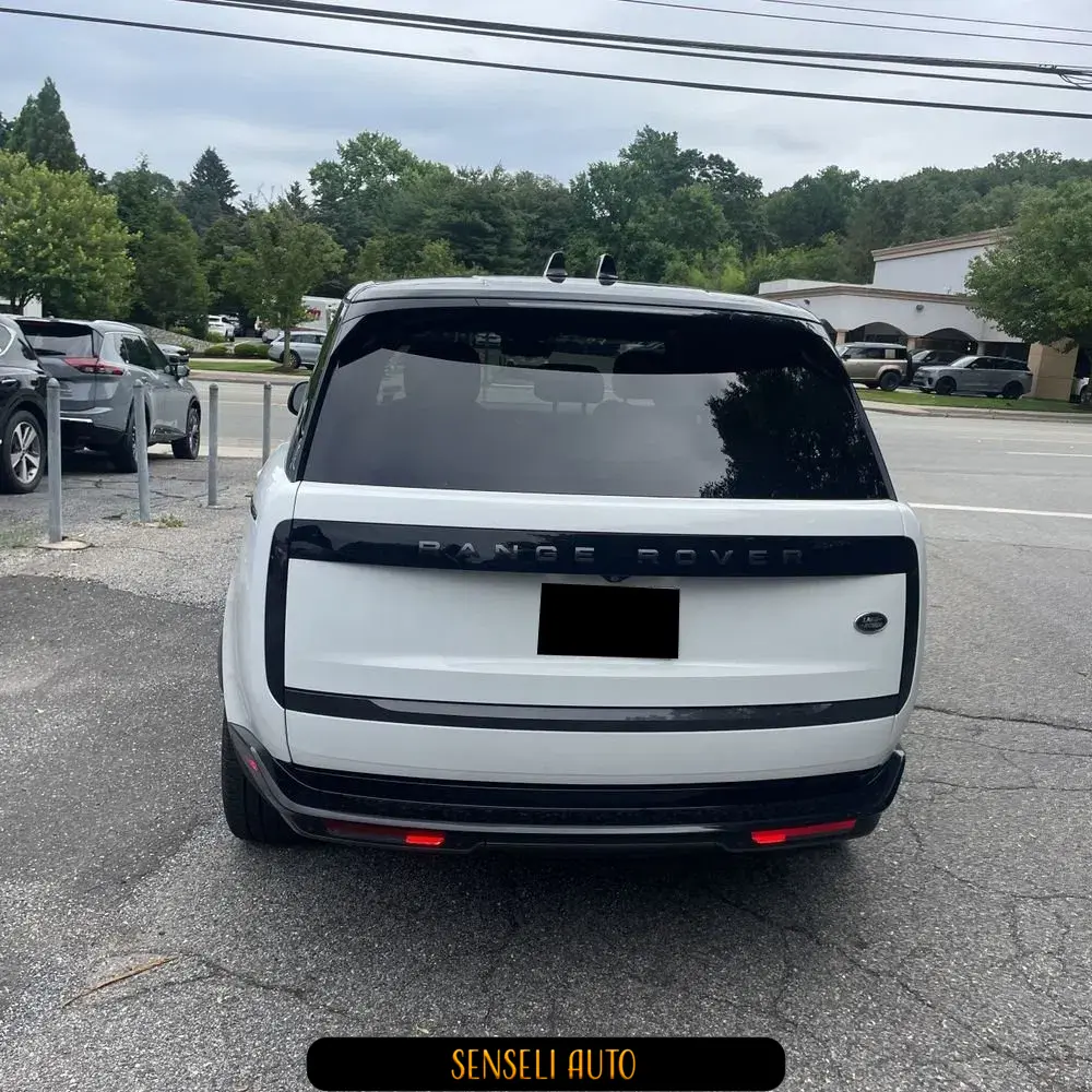 2023 Land Rover Range Rover P530 SE