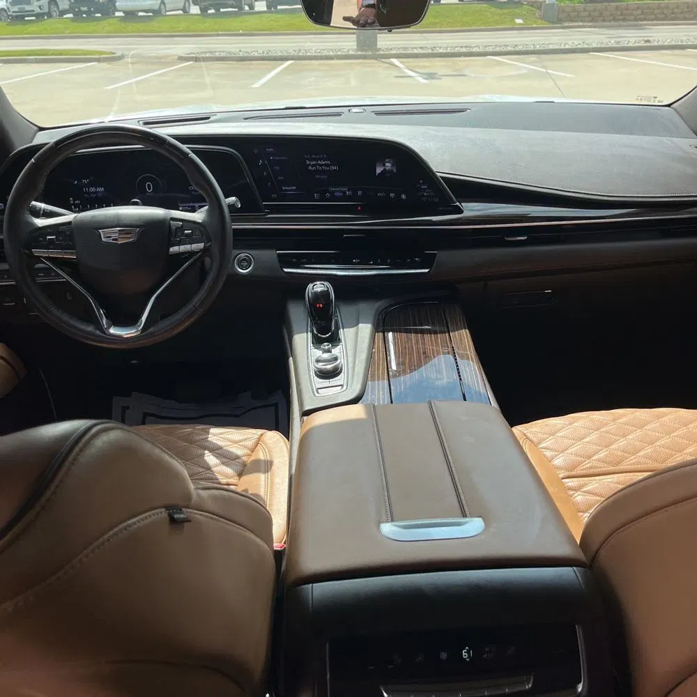 2023 Cadillac Escalade ESV Sport