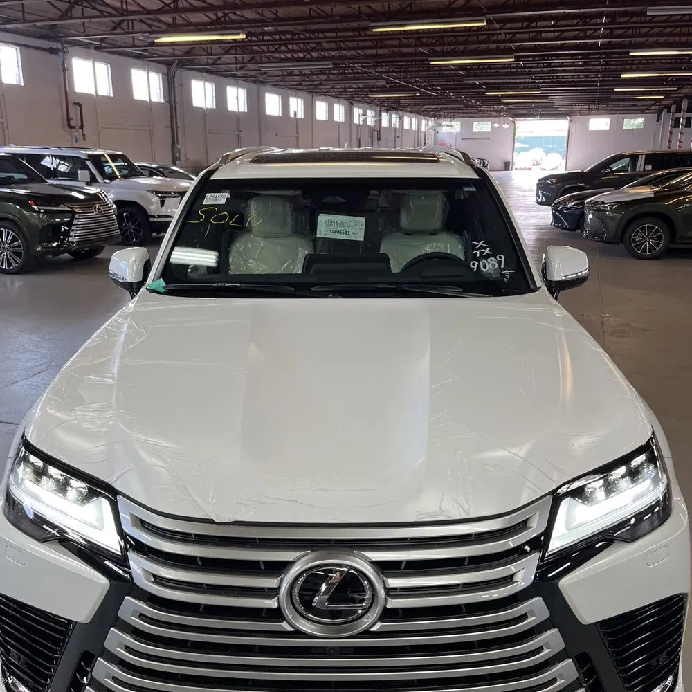 2025 Lexus LX 700h Luxury