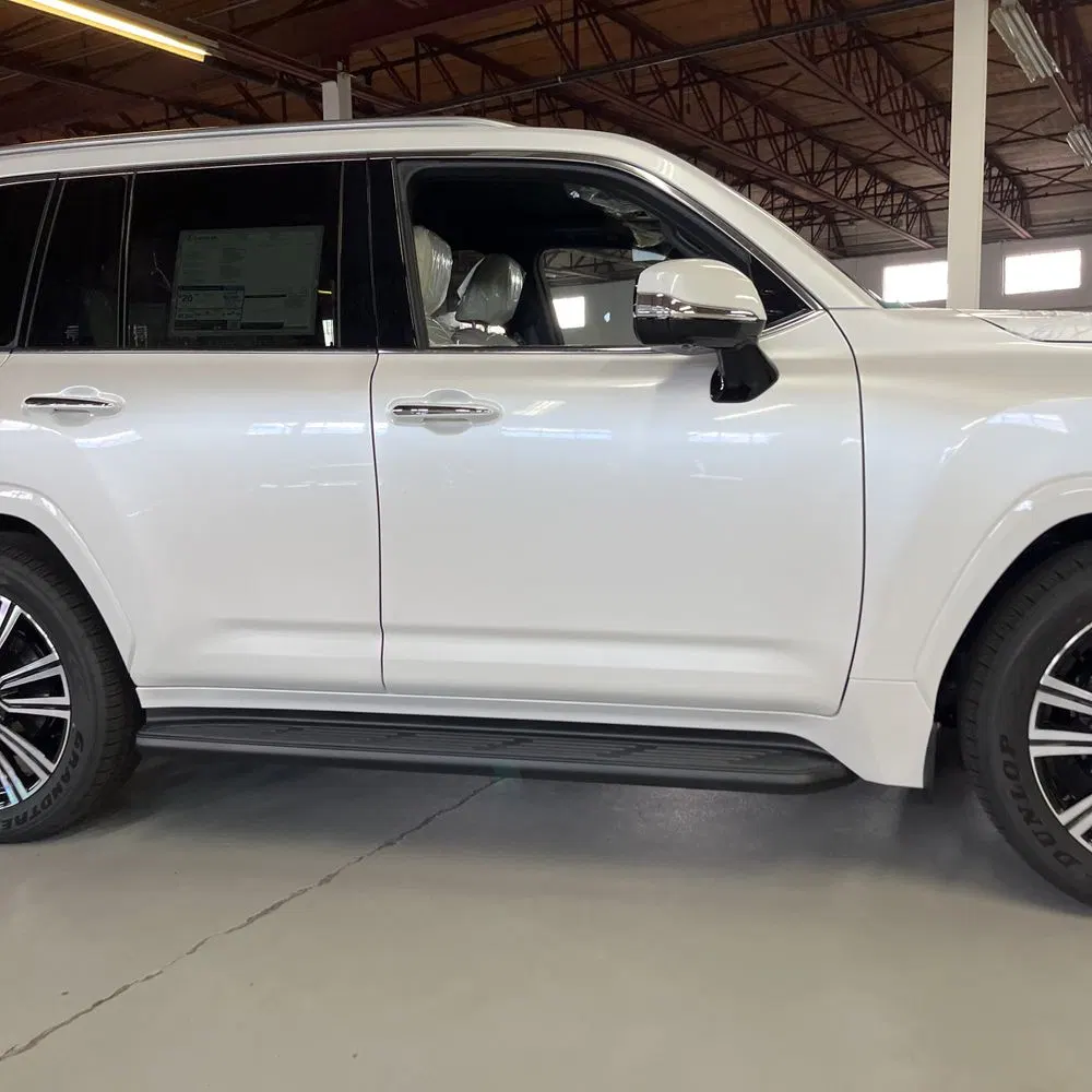 2025 Lexus LX 700h Luxury