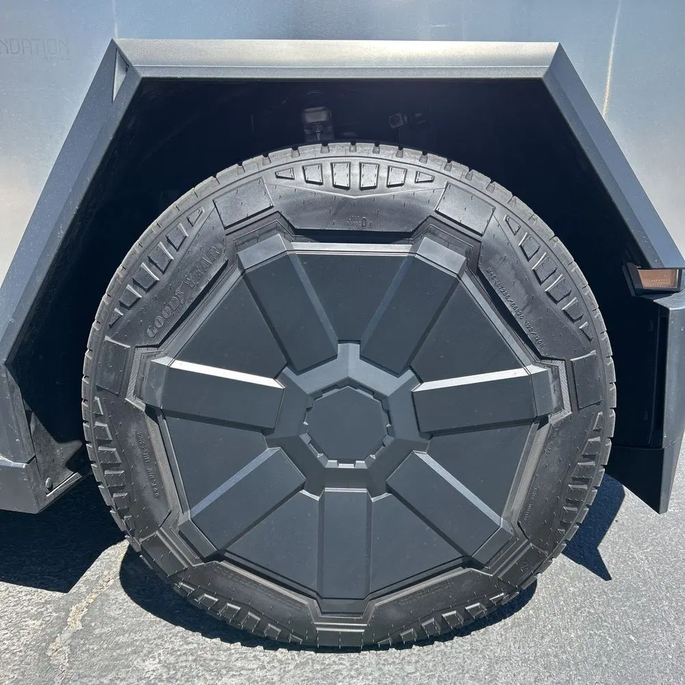 2024 Tesla Cybertruck CyberBeast