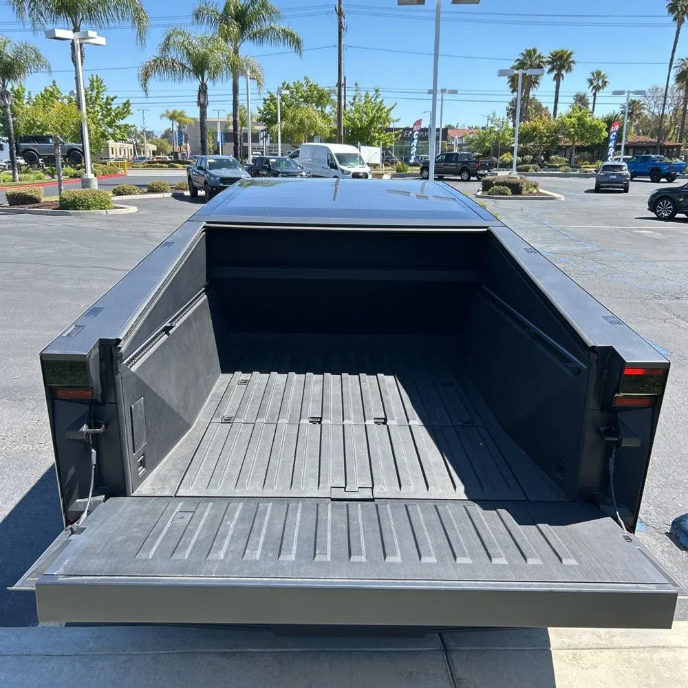 2024 Tesla Cybertruck CyberBeast