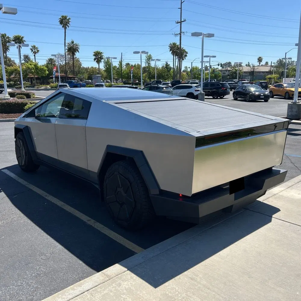 2024 Tesla Cybertruck CyberBeast