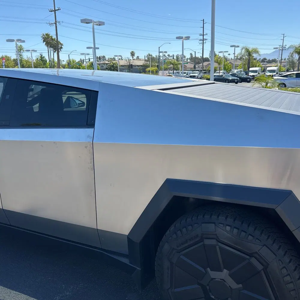 2024 Tesla Cybertruck CyberBeast