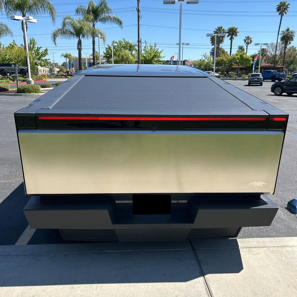 2024 Tesla Cybertruck CyberBeast