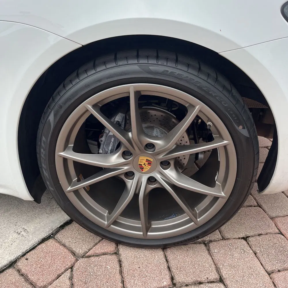 2019 Porsche 718 Cayman Base