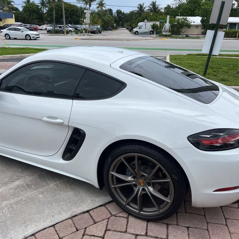 2019 Porsche 718 Cayman Base