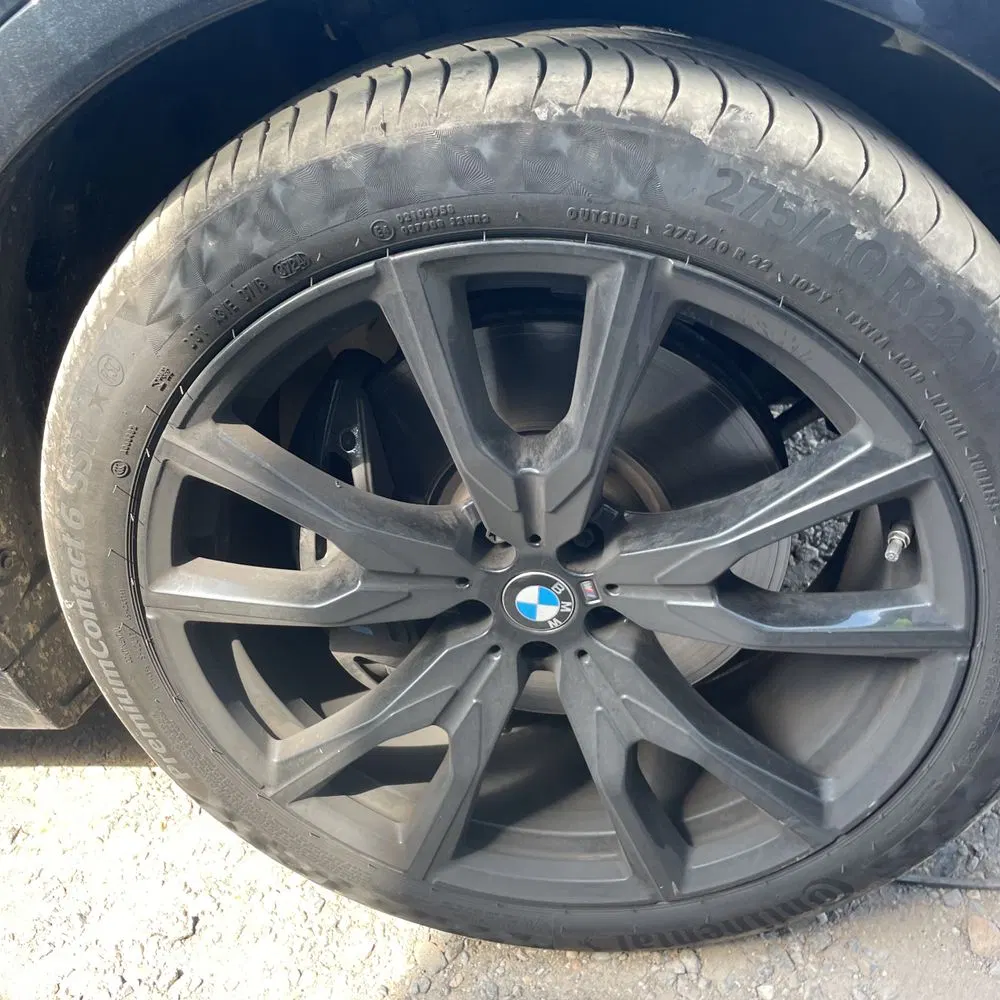 2024 BMW X7 M60i