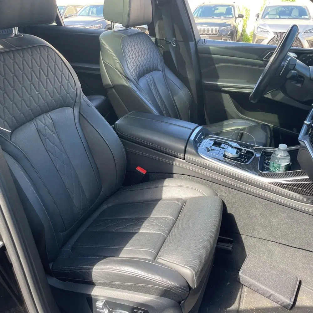2024 BMW X7 M60i