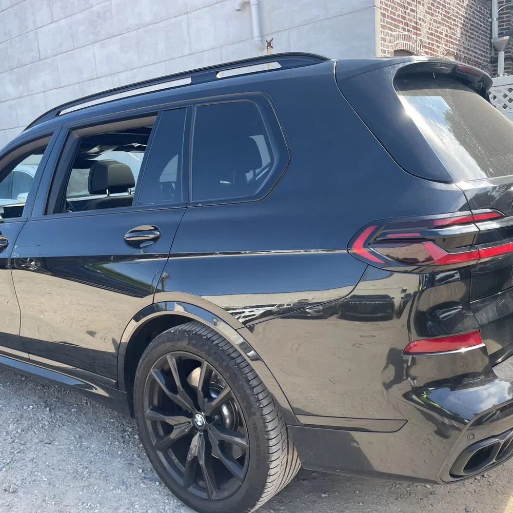 2024 BMW X7 M60i