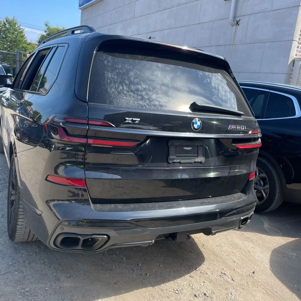 2024 BMW X7 M60i