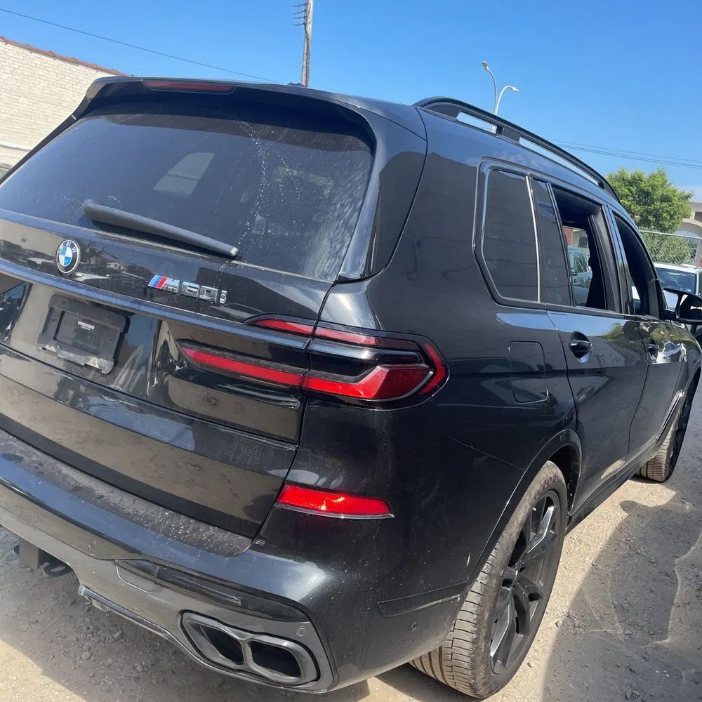 2024 BMW X7 M60i