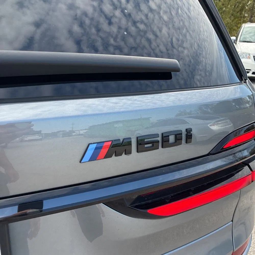 2024 BMW X7 M60i