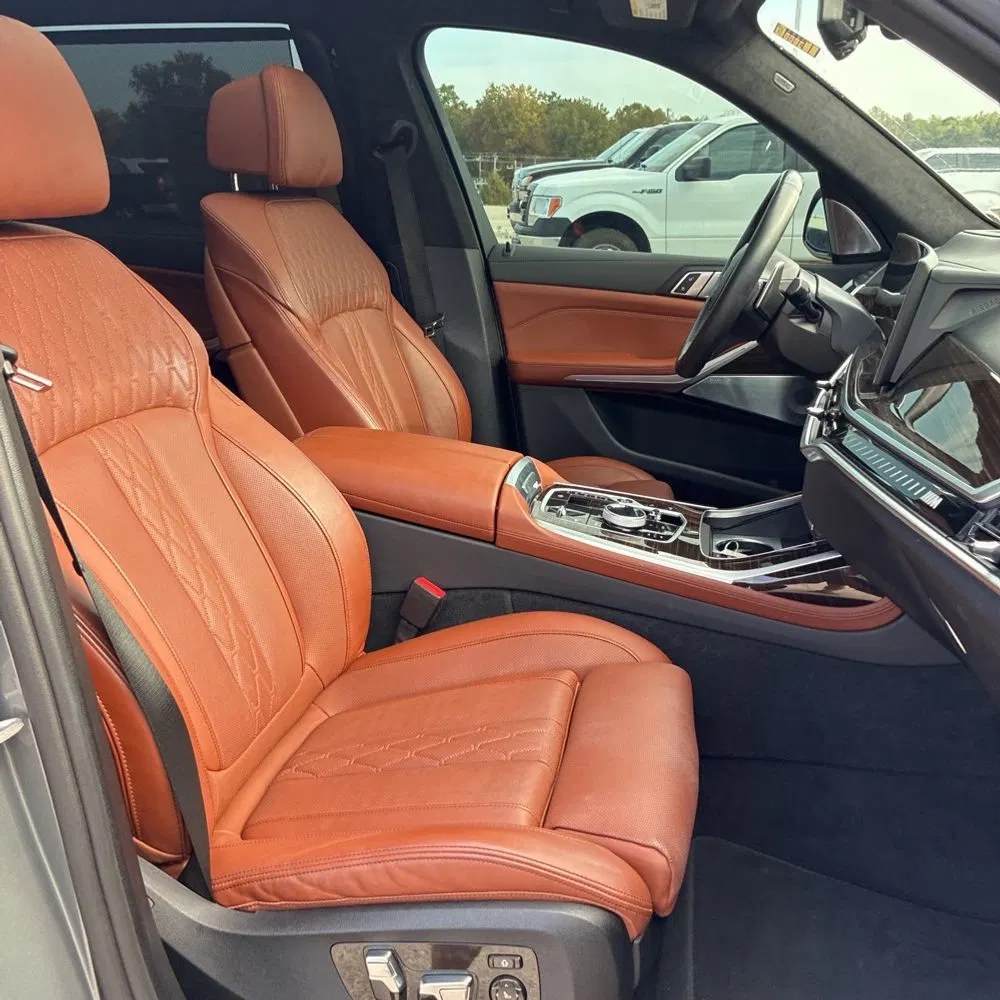 2024 BMW X7 M60i