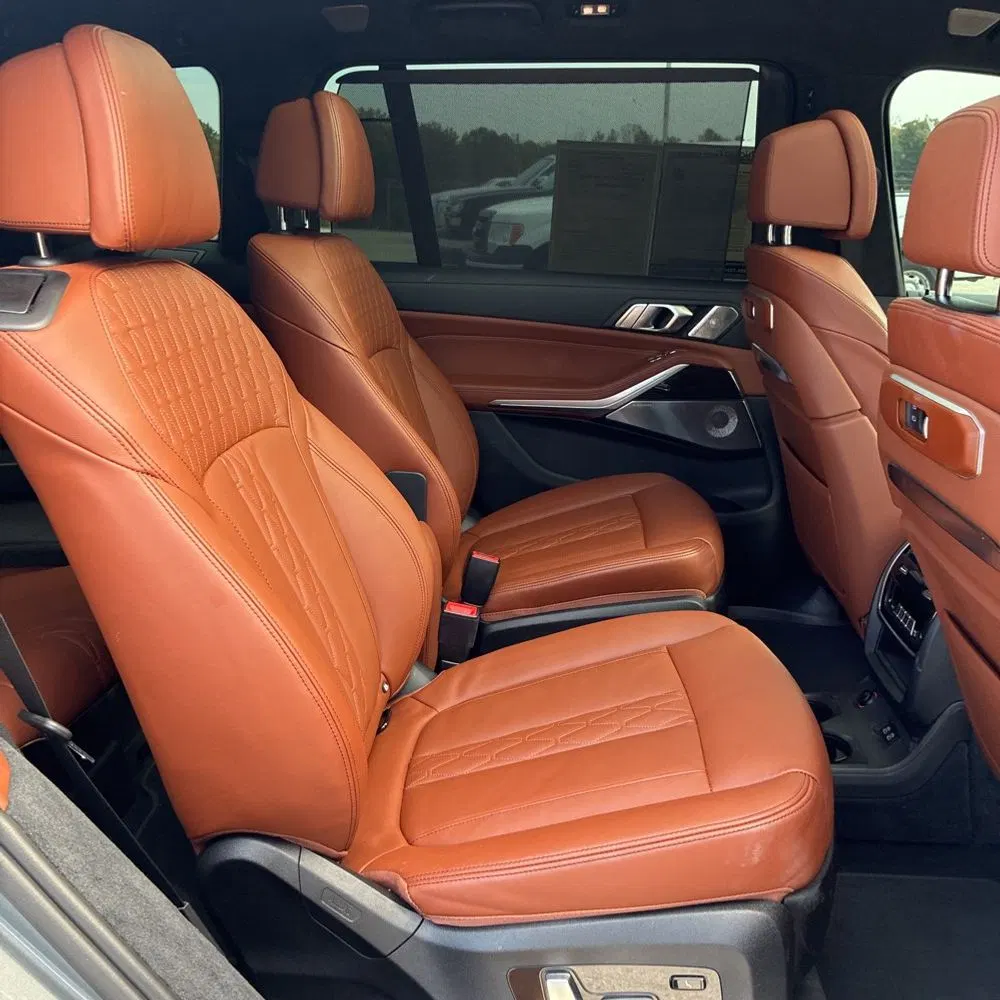 2024 BMW X7 M60i
