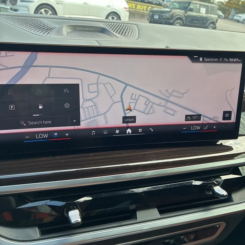 2024 BMW X7 M60i