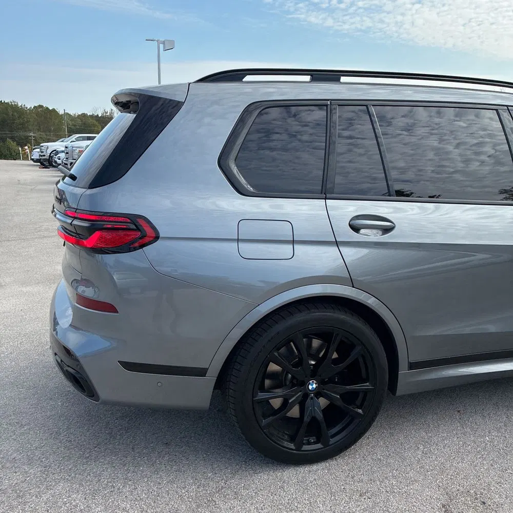 2024 BMW X7 M60i