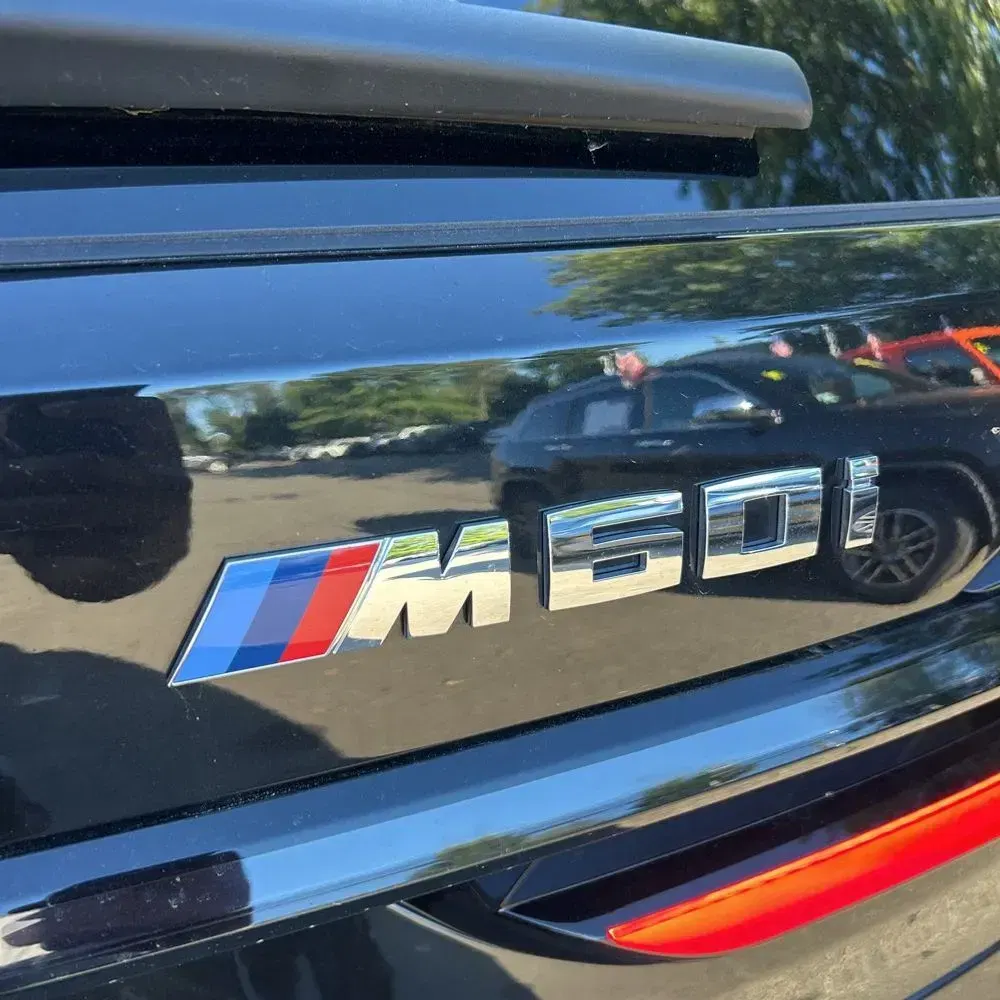 2025 BMW X7 M60i