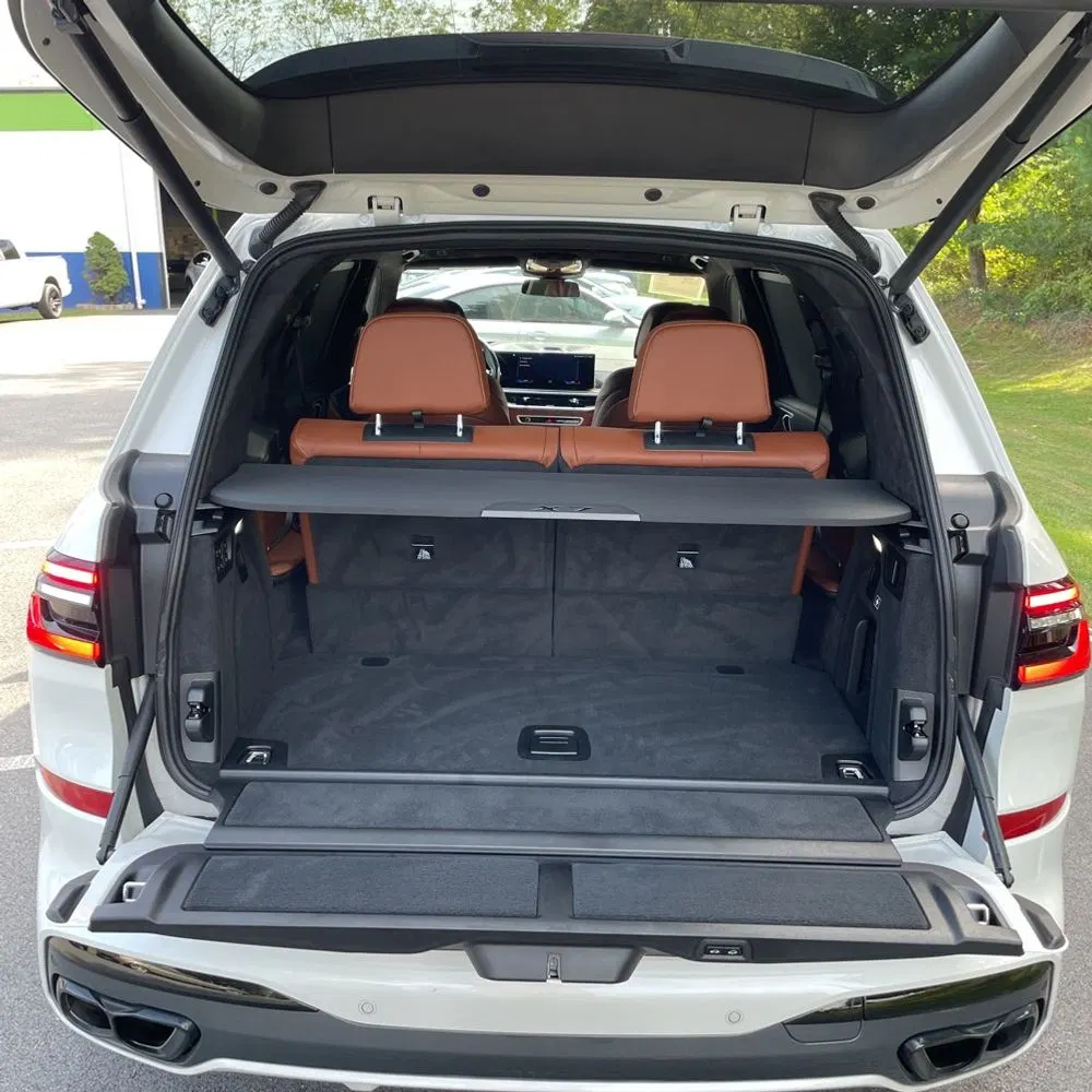2023 BMW X7 M60i