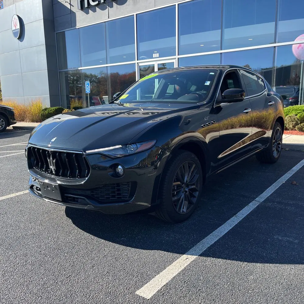 2024 Maserati Levante GT Ultima