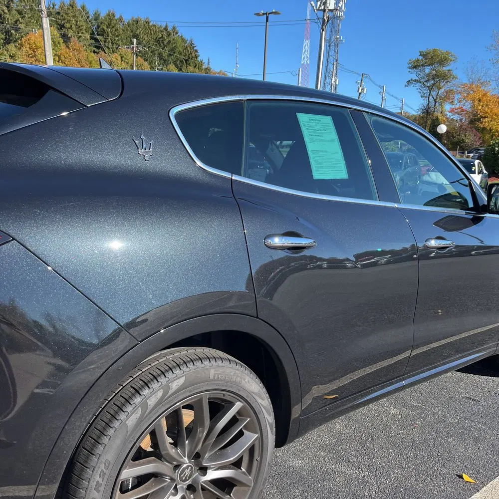2024 Maserati Levante GT Ultima