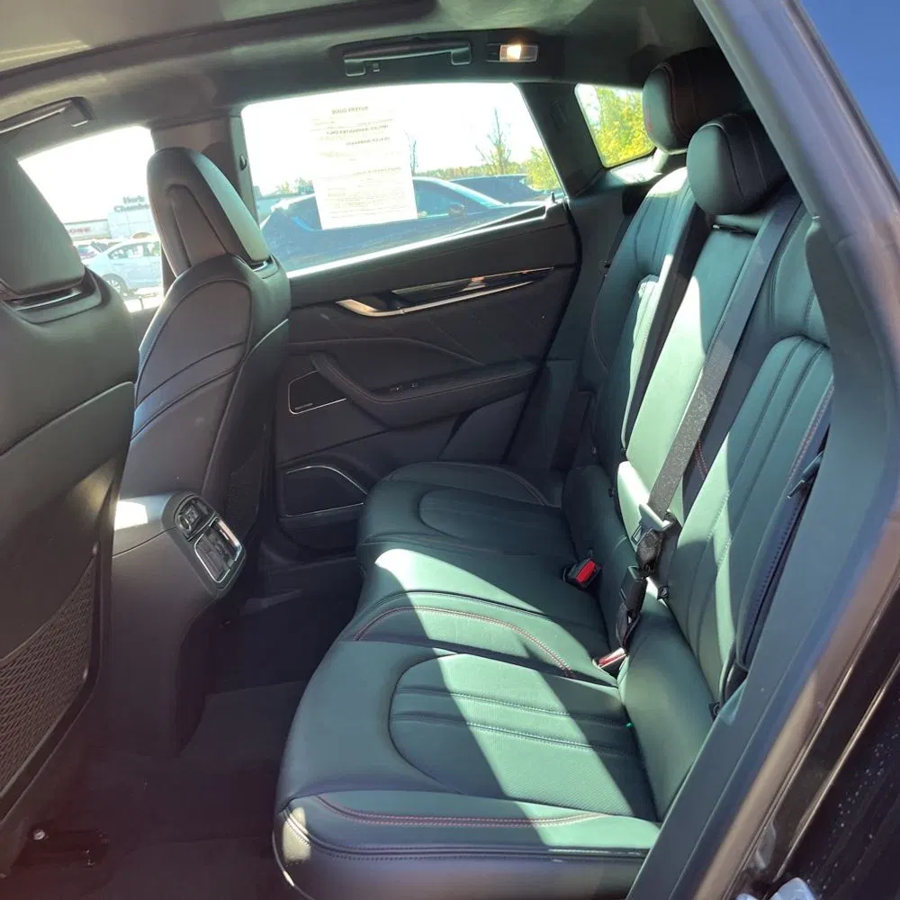 2024 Maserati Levante GT Ultima