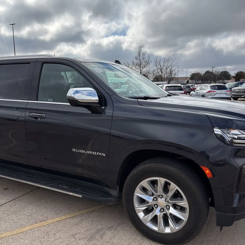 2023 Chevrolet Suburban Premier