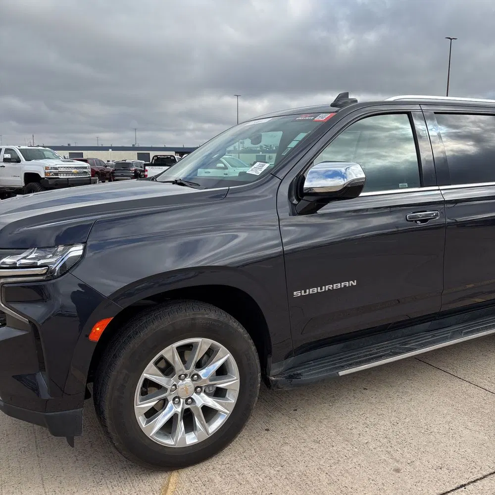 2023 Chevrolet Suburban Premier
