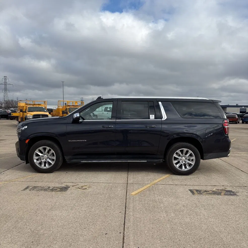 2023 Chevrolet Suburban Premier